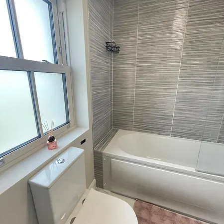 Quarto em Acomodações Particulares Private Cozy Double Bedroom Ballitore